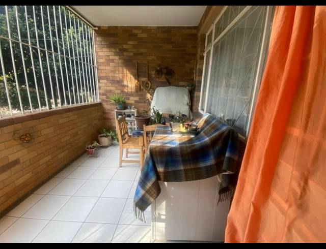2 BEDROOM FLAT FOR SALE IN VANDERBIJLPARK CW 3